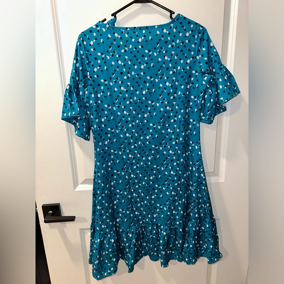 Dress - Picture 4 of 4